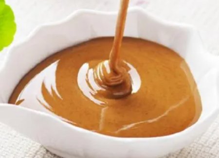 在芝麻醬中加入花生醬是假的嗎？看完就明白了。